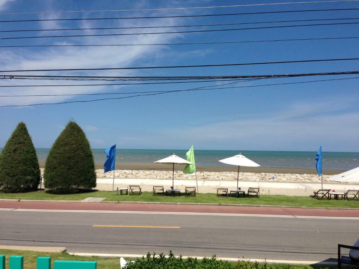 Apartment The Sea